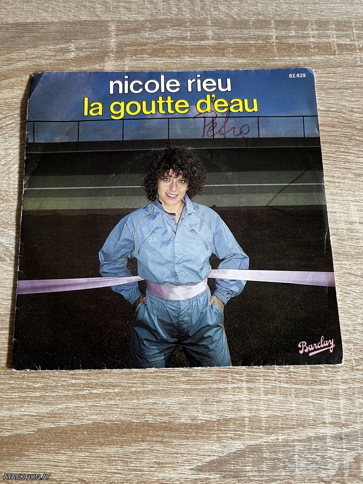 SINGLE / Nicole Rieu – La Goutte D'Eau