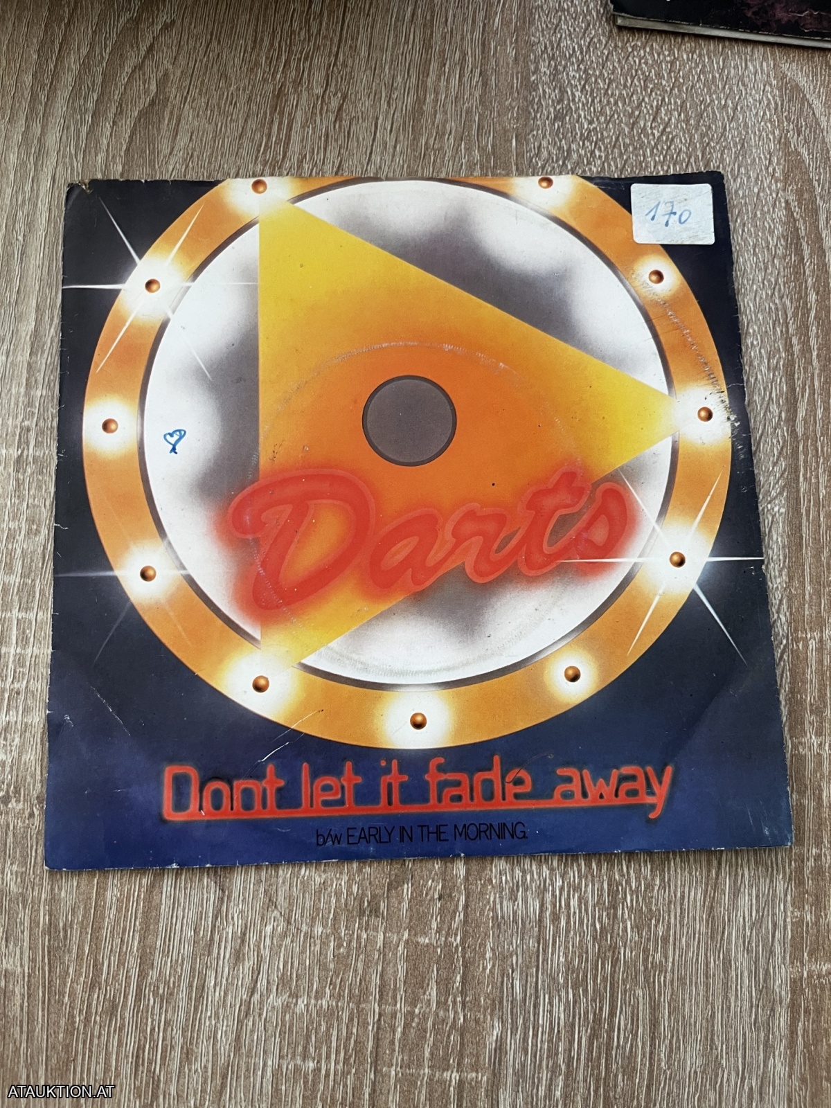 SINGLE / Darts – Don't Let It Fade Away