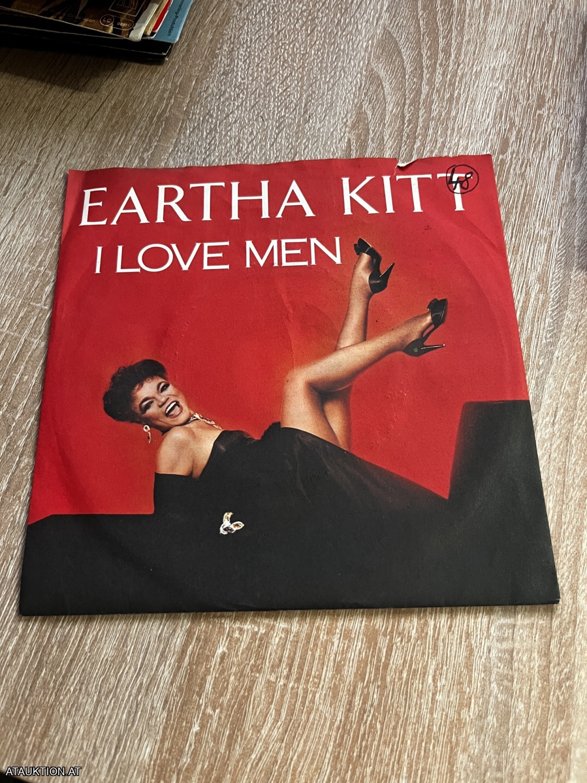 SINGLE / Eartha Kitt – I Love Men