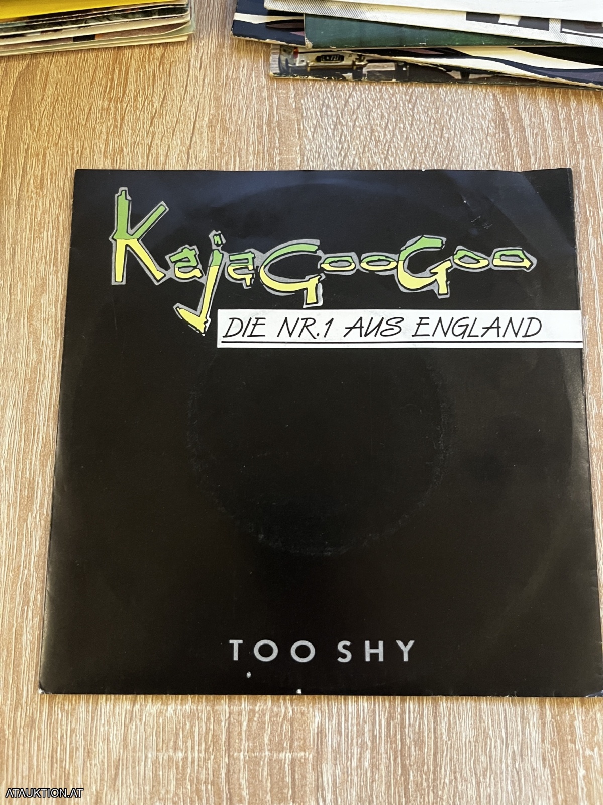 SINGLE / Kajagoogoo – Too Shy