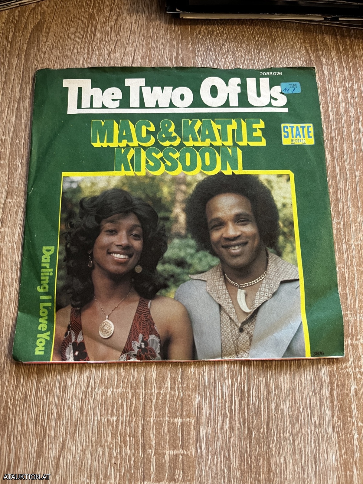 SINGLE / Mac And Katie Kissoon – The Two Of Us / Darling I Love You