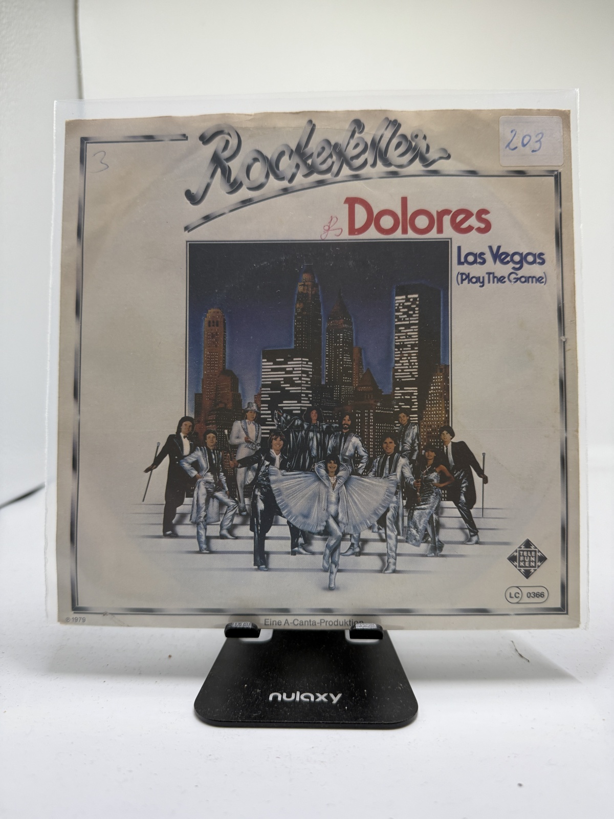 Single / Rockefeller – Dolores