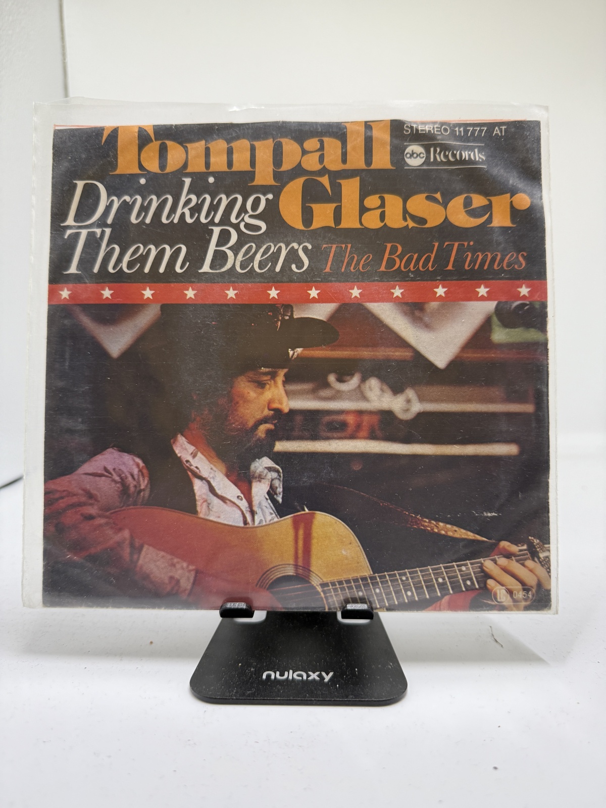 Single / Tompall Glaser – Drinking Them Beers