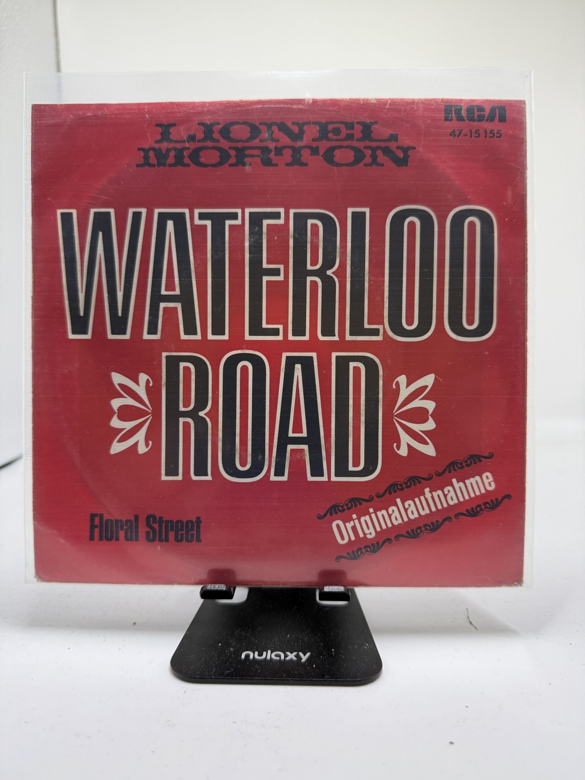 Single / Lionel Morton – Waterloo Road