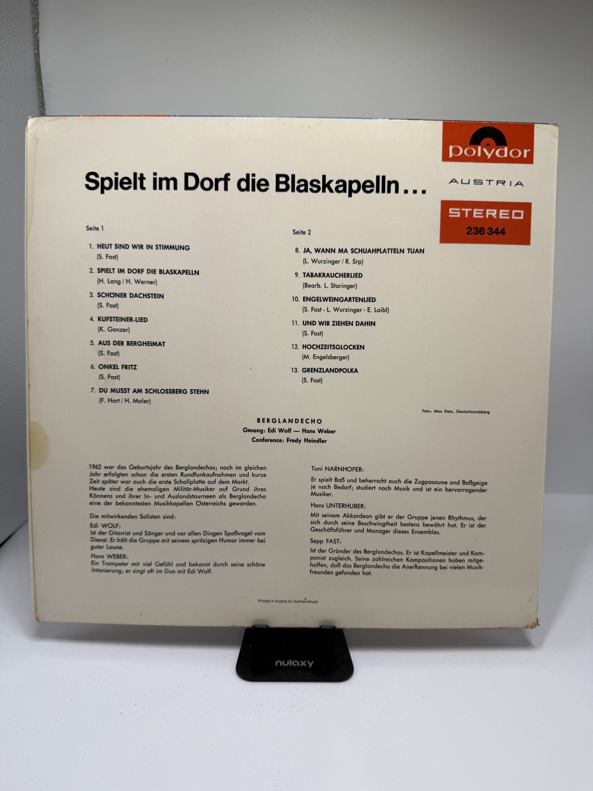 LP / Das Berglandecho – Spielt Im Dorf Die Blaskapelln