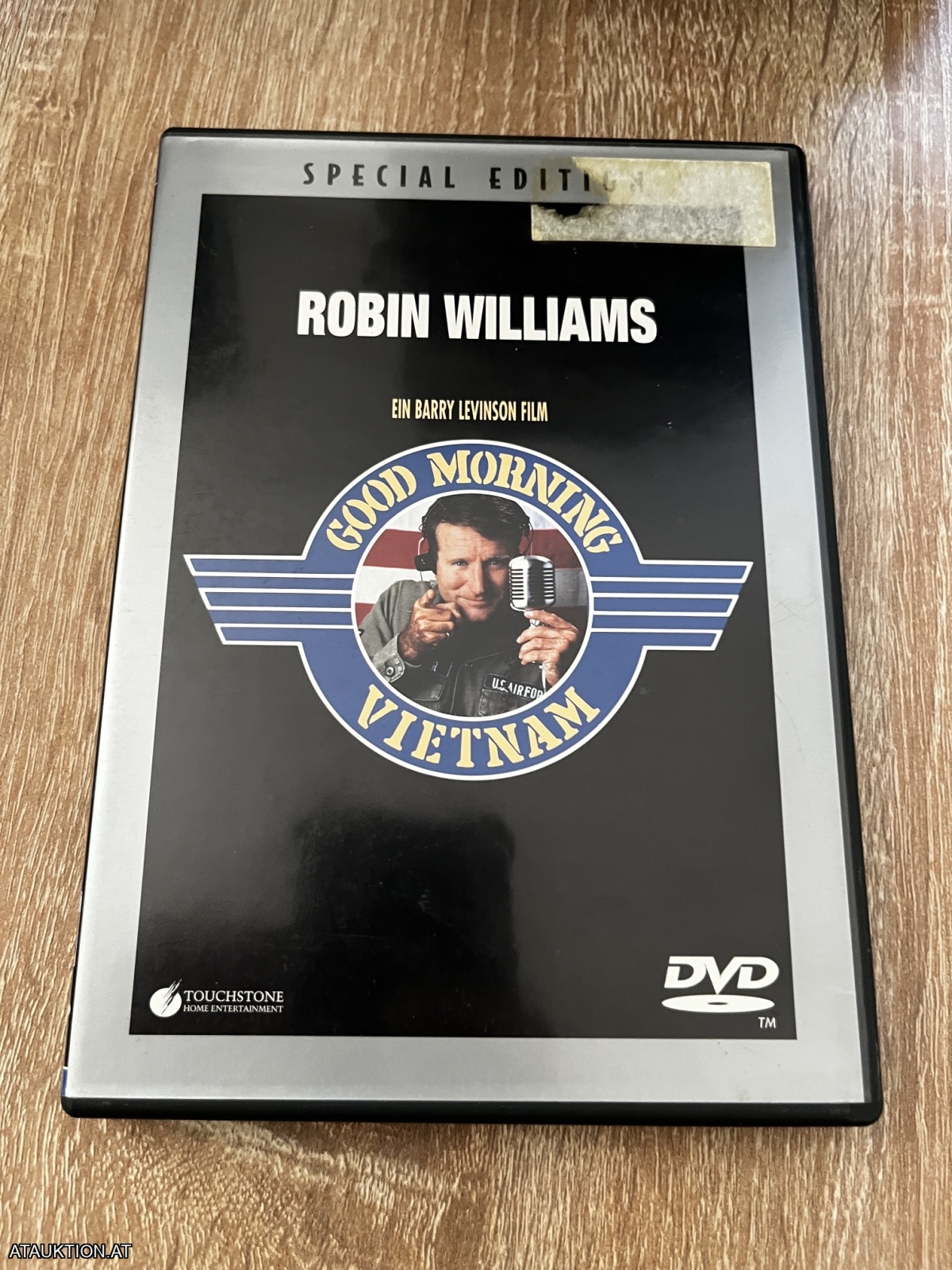 DVD /  GOOD MORNING VIETNAM