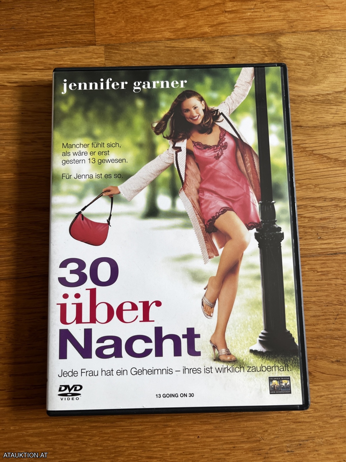 DVD / 30 über nacht jeder frau hat ein Geheimnis - ihres ist wirklich zauberhaft