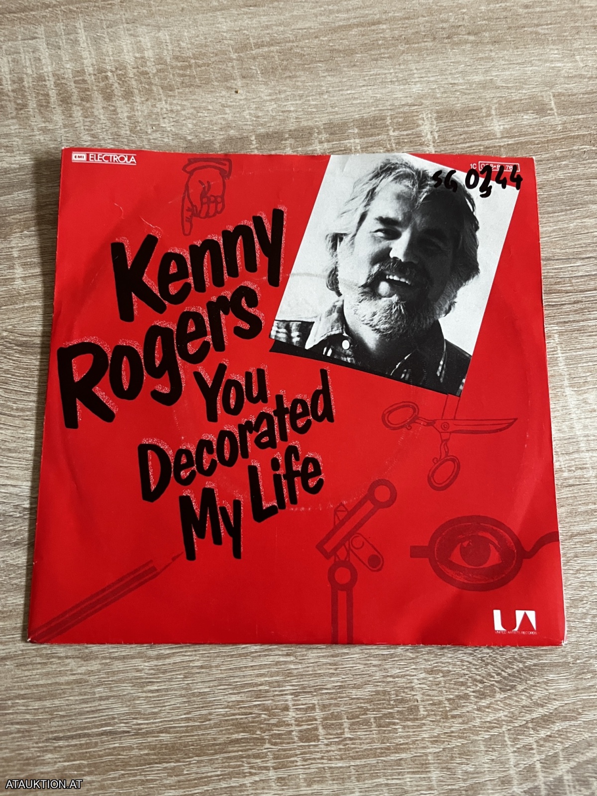 SINGLE / Kenny Rogers – You Decorated My Life