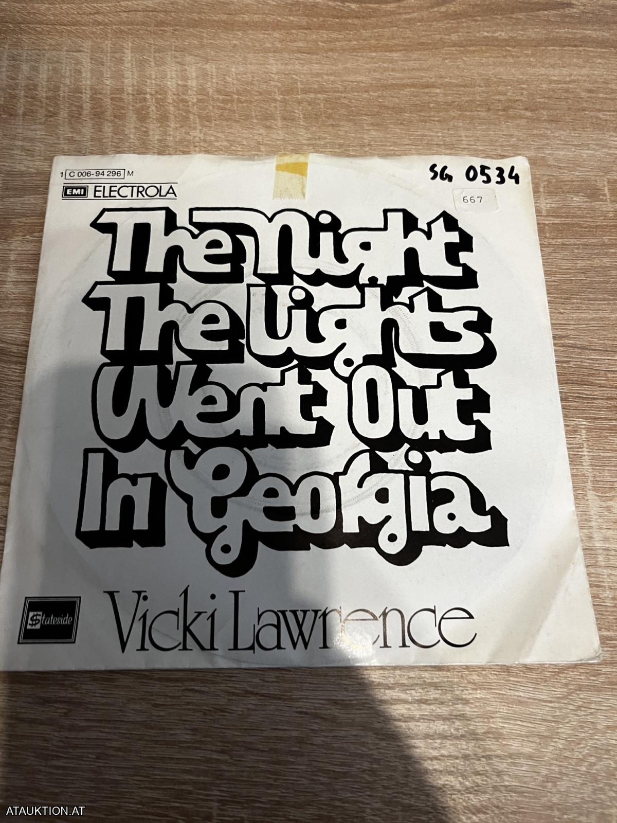 SINGLE / Vicki Lawrence – The Night The Lights Went Out In Georgia