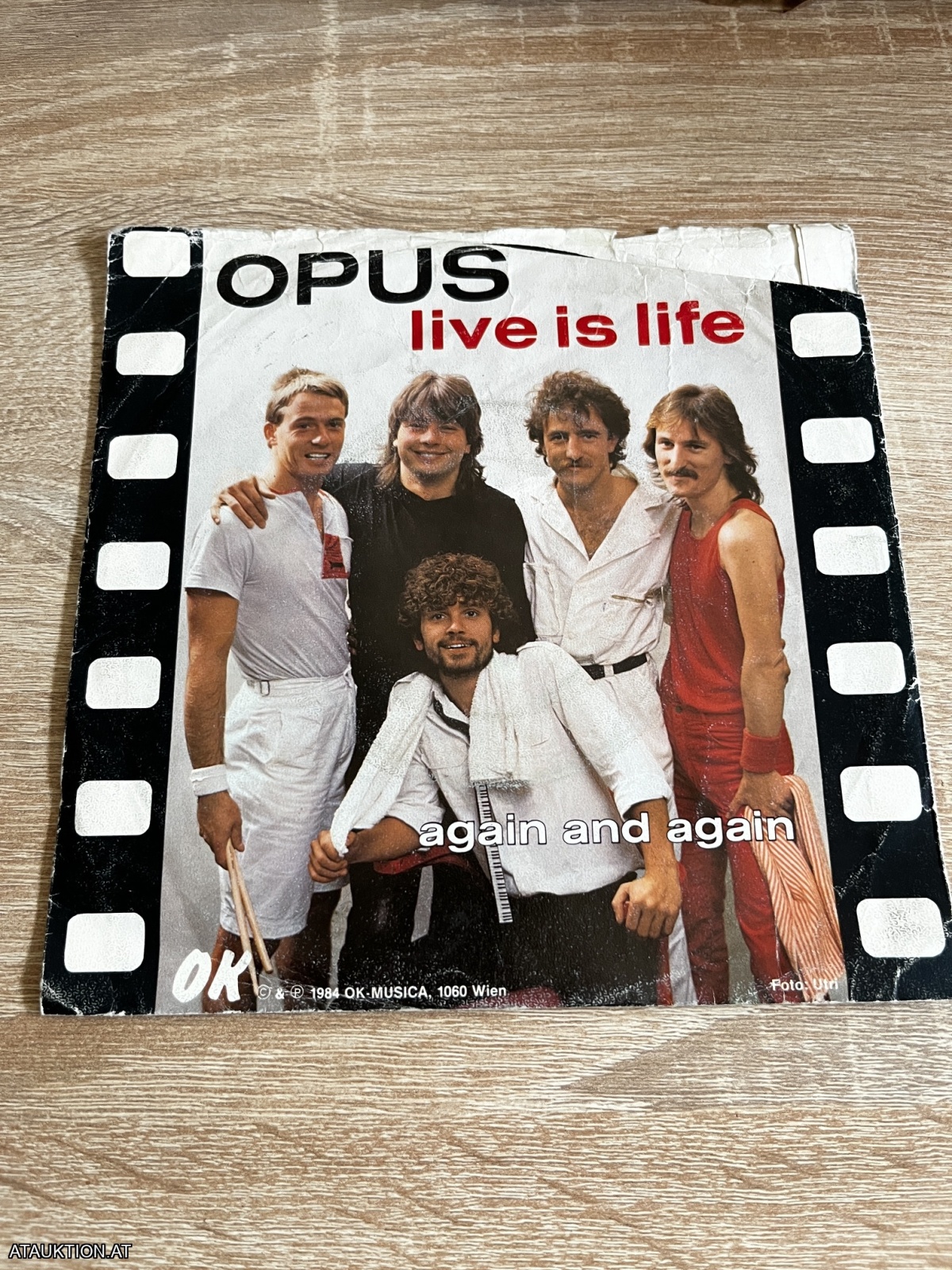 SINGLE / Opus - Live is life