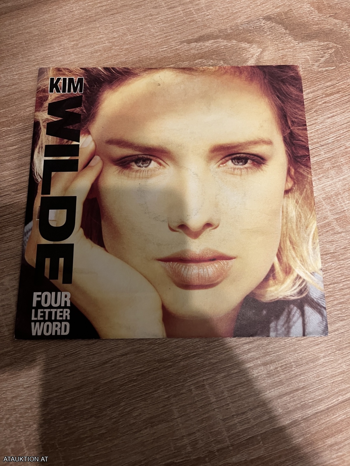 SINGLE / Kim Wilde – Four Letter Word