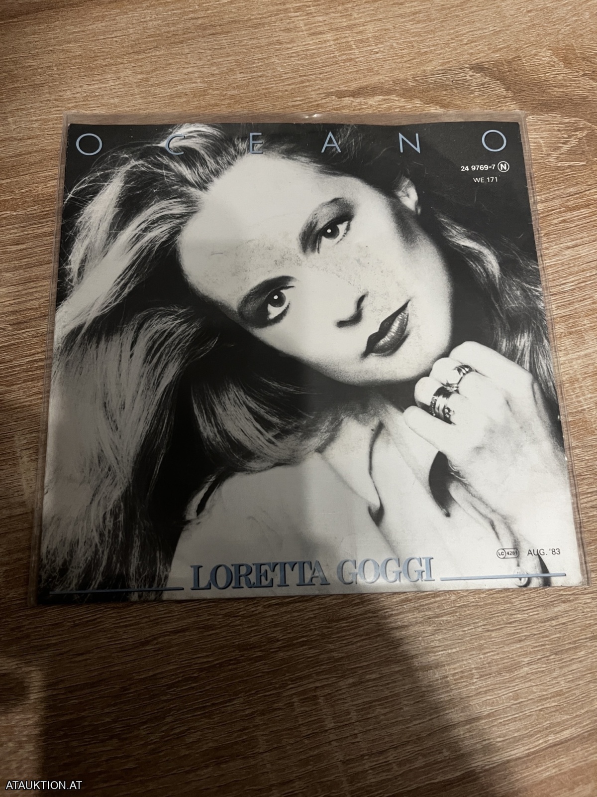 SINGLE / Loretta Goggi – Oceano