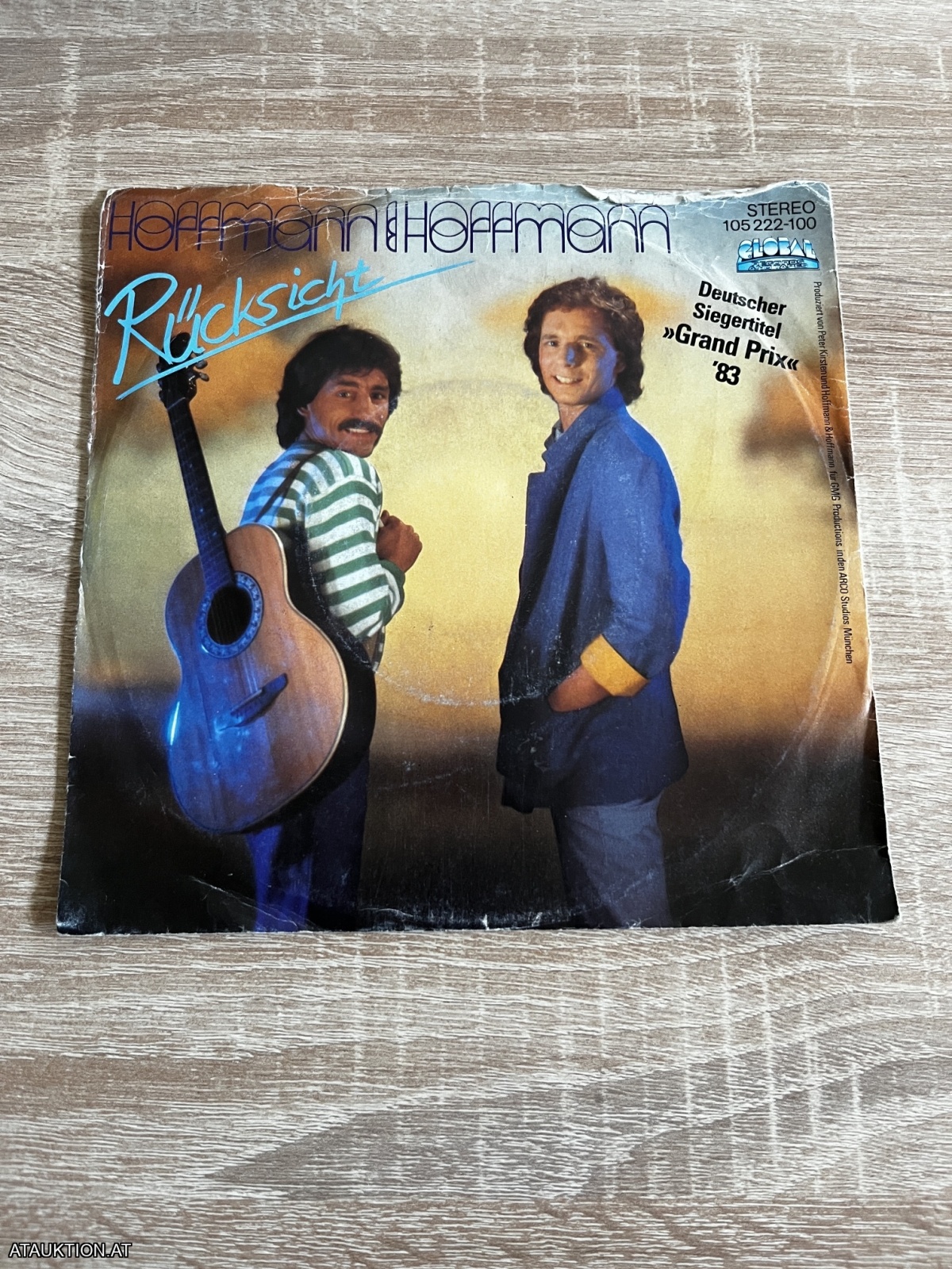 SINGLE / Hoffmann & Hoffmann – Rücksicht