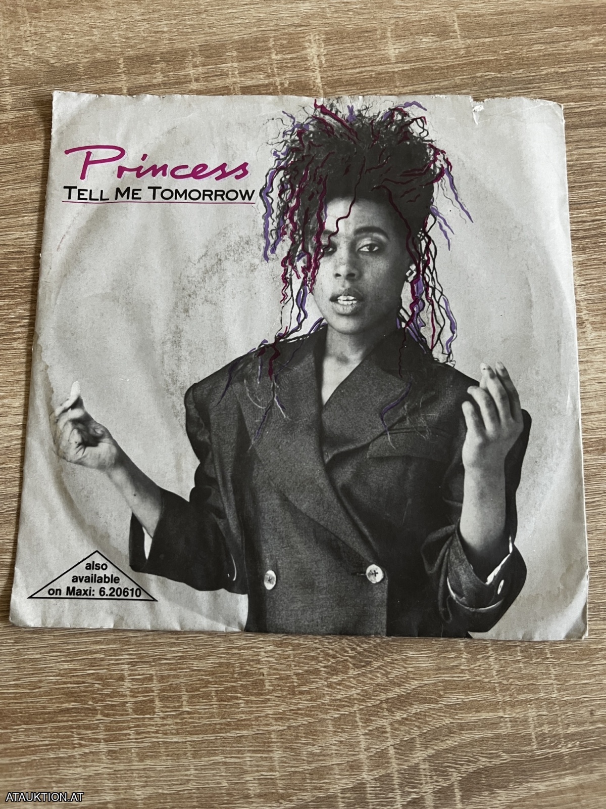 SINGLE / Princess – Tell Me Tomorrow