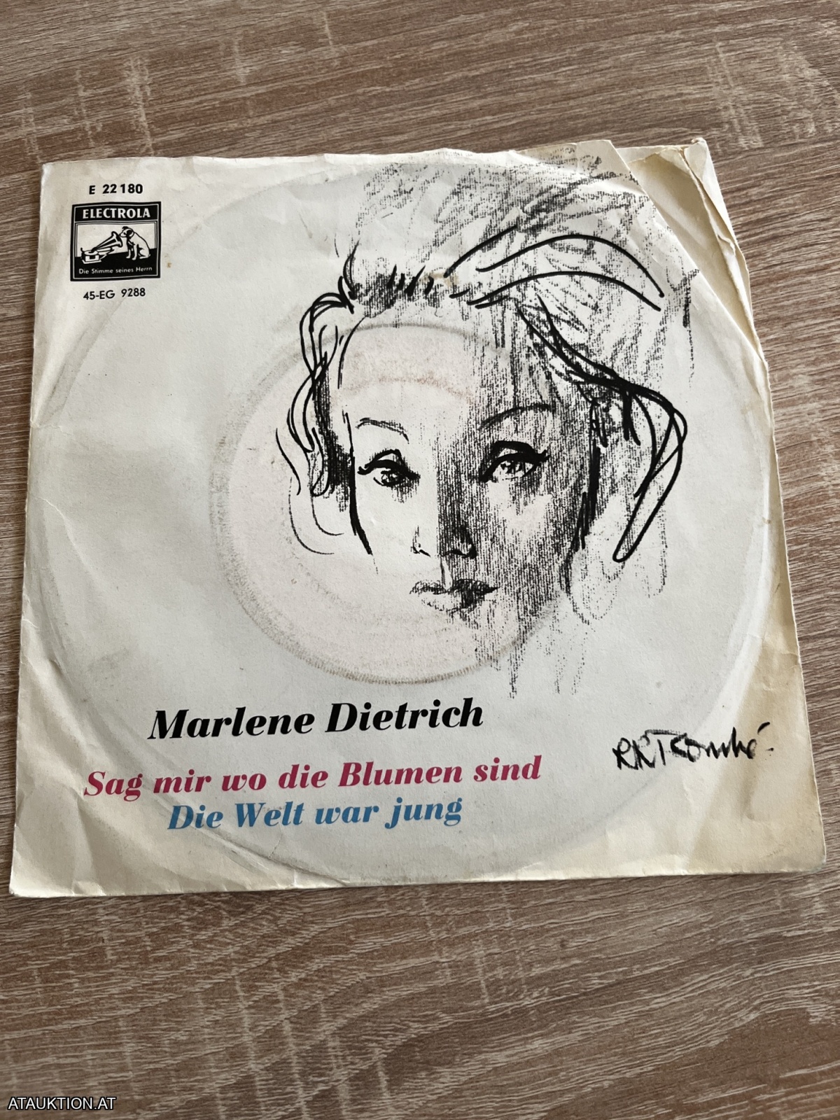 SINGLE / Marlene Dietrich – Sag Mir Wo Die Blumen Sind / Die Welt War Jung