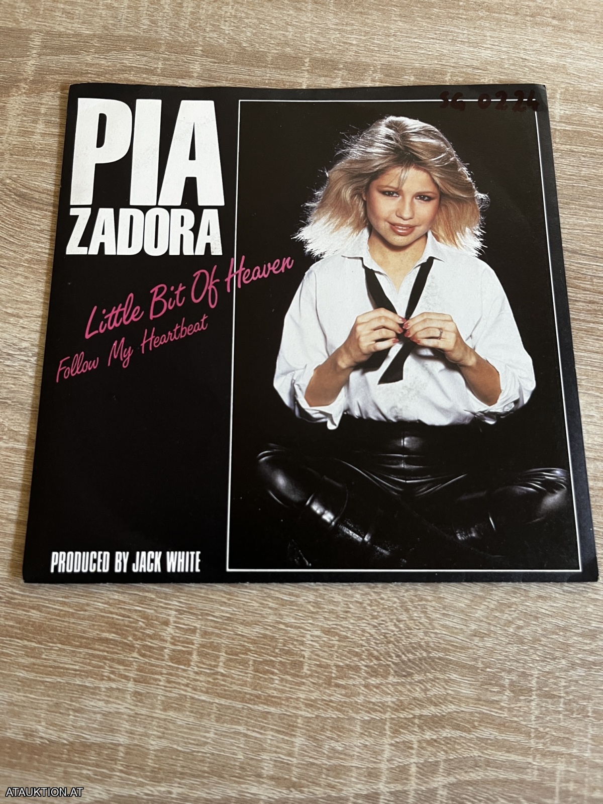 SINGLE / Pia Zadora – Little Bit Of Heaven