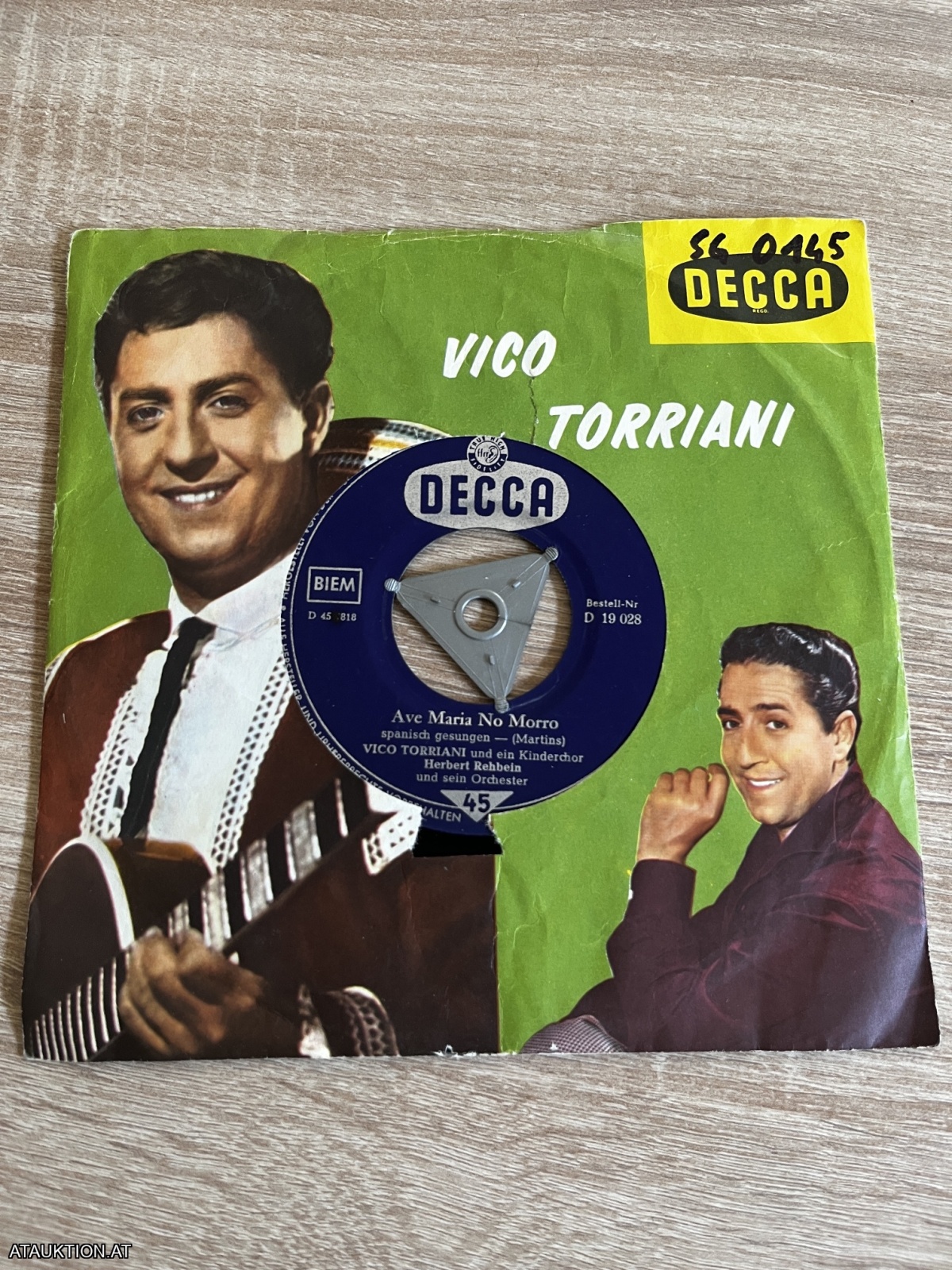 SINGLE / Vico Torriani – Ave Maria No Morro / Das Herz Des Zigeuners