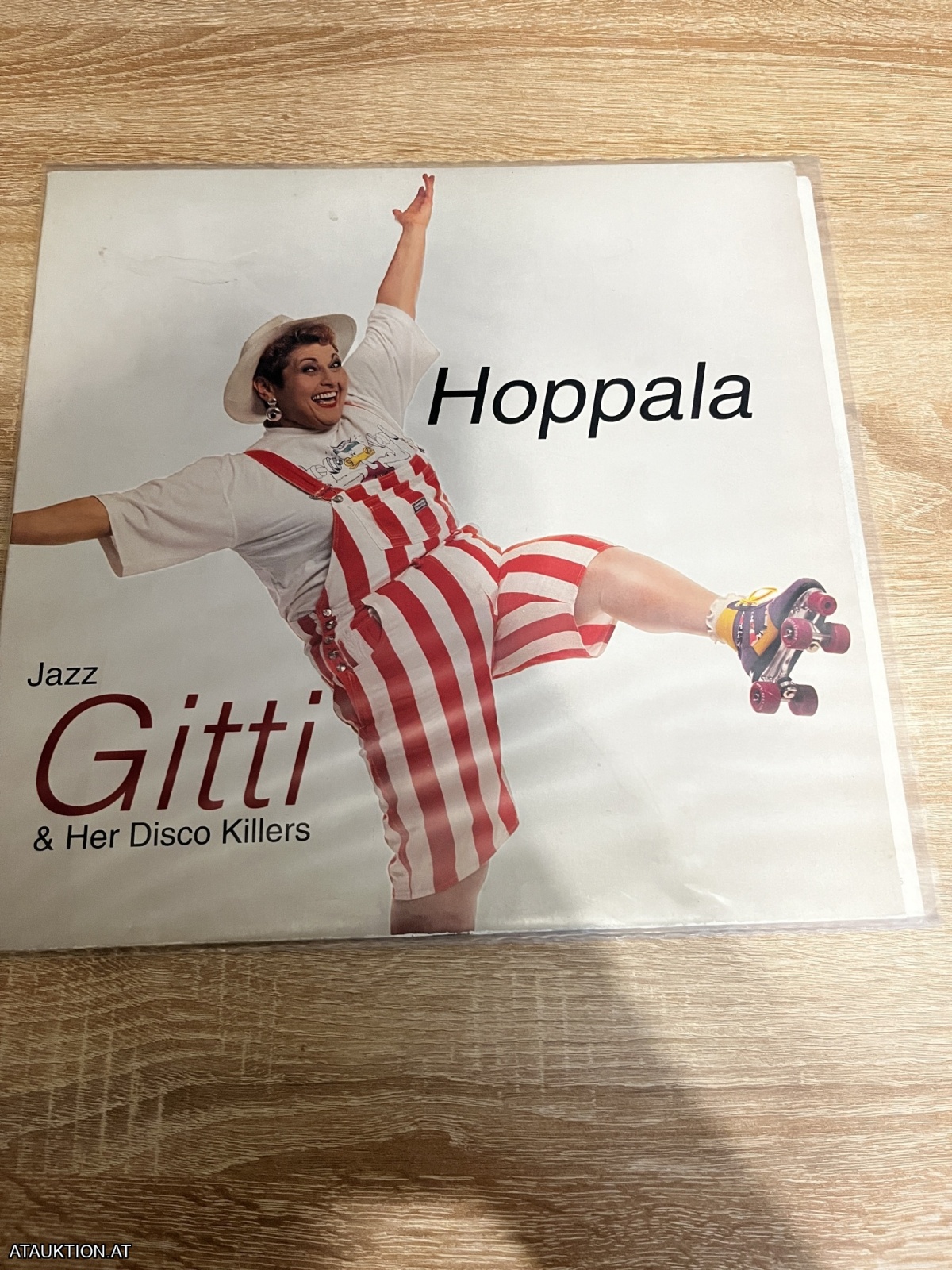 LP / Jazz Gitti & Her Disco Killers – Hoppala