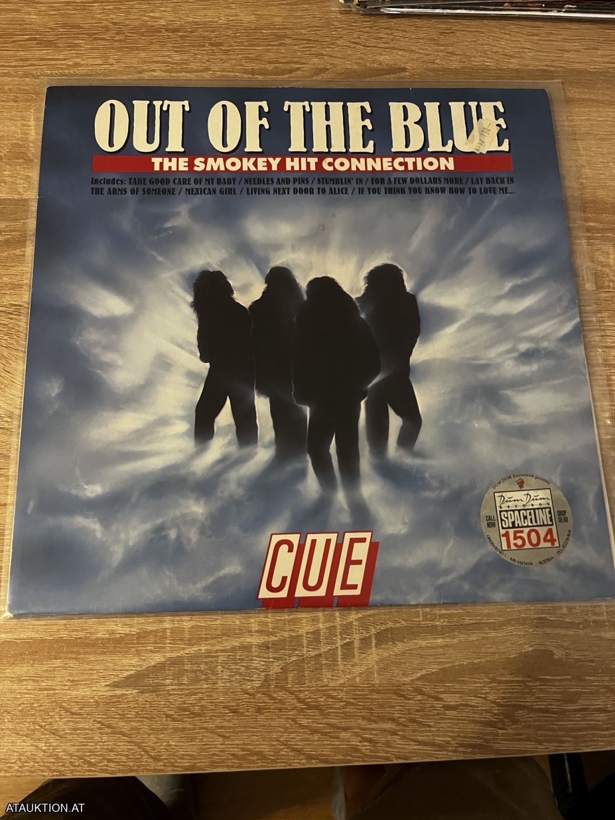 LP / Cue – Out Of The Blue (The Smokey Hit Connection)