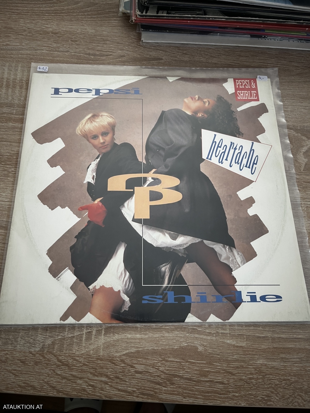 LP / Pepsi & Shirlie – Heartache