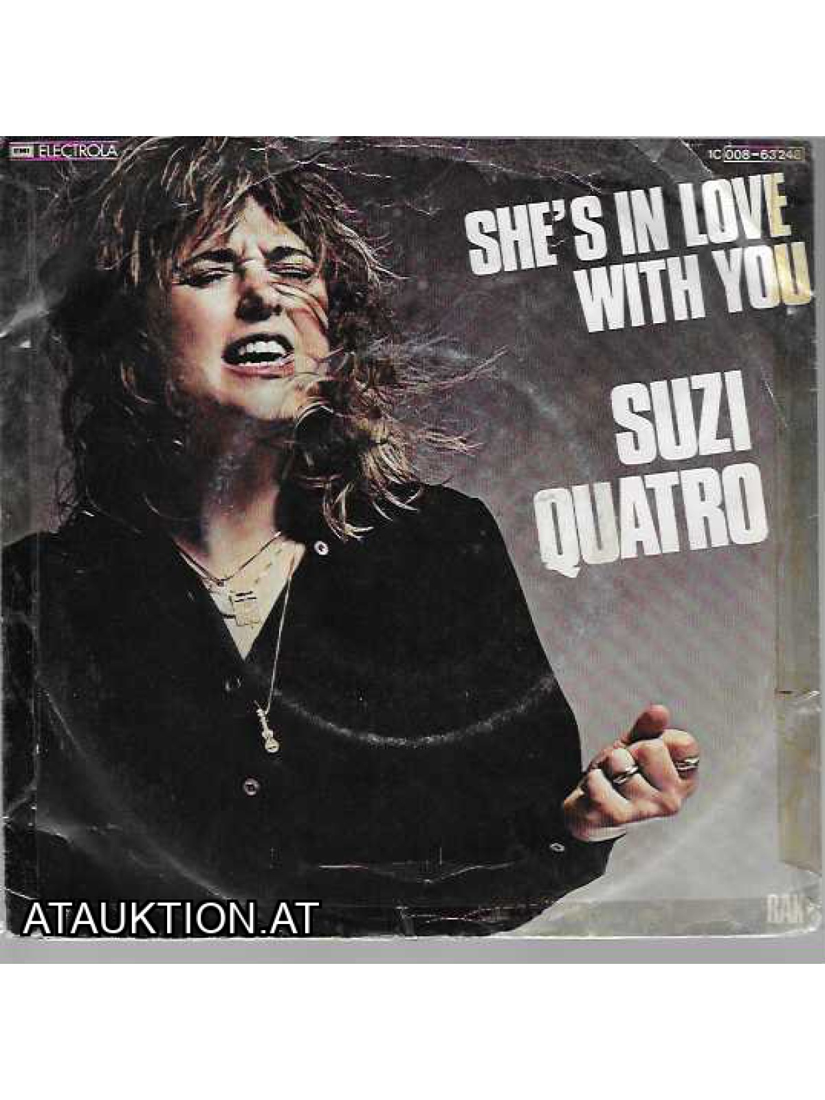 SINGLE / Suzi Quatro – She's In Love With You