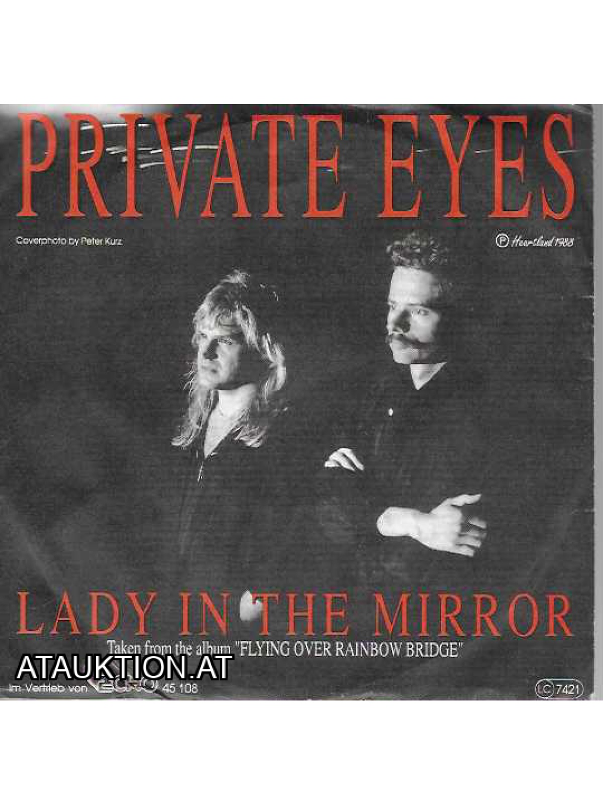 SINGLE / Private Eyes – Lady In The Mirror