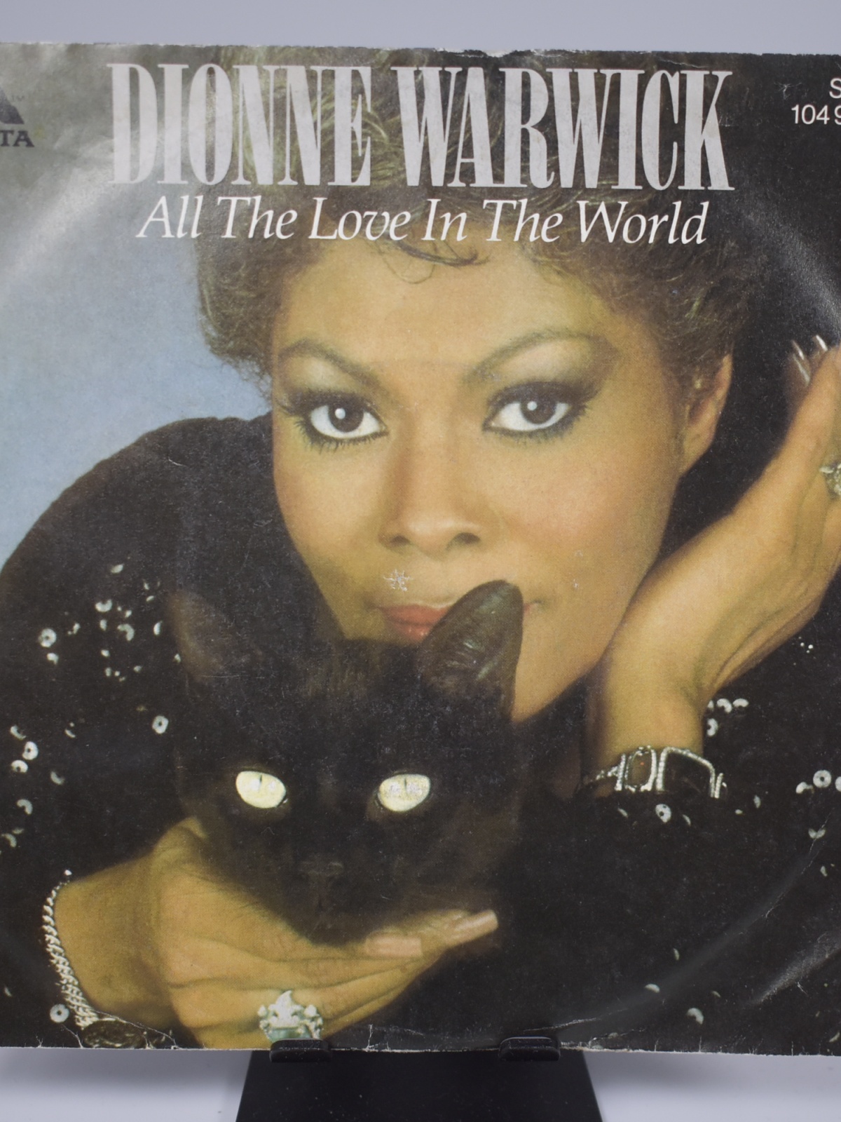 Single / Dionne Warwick – All The Love In The World