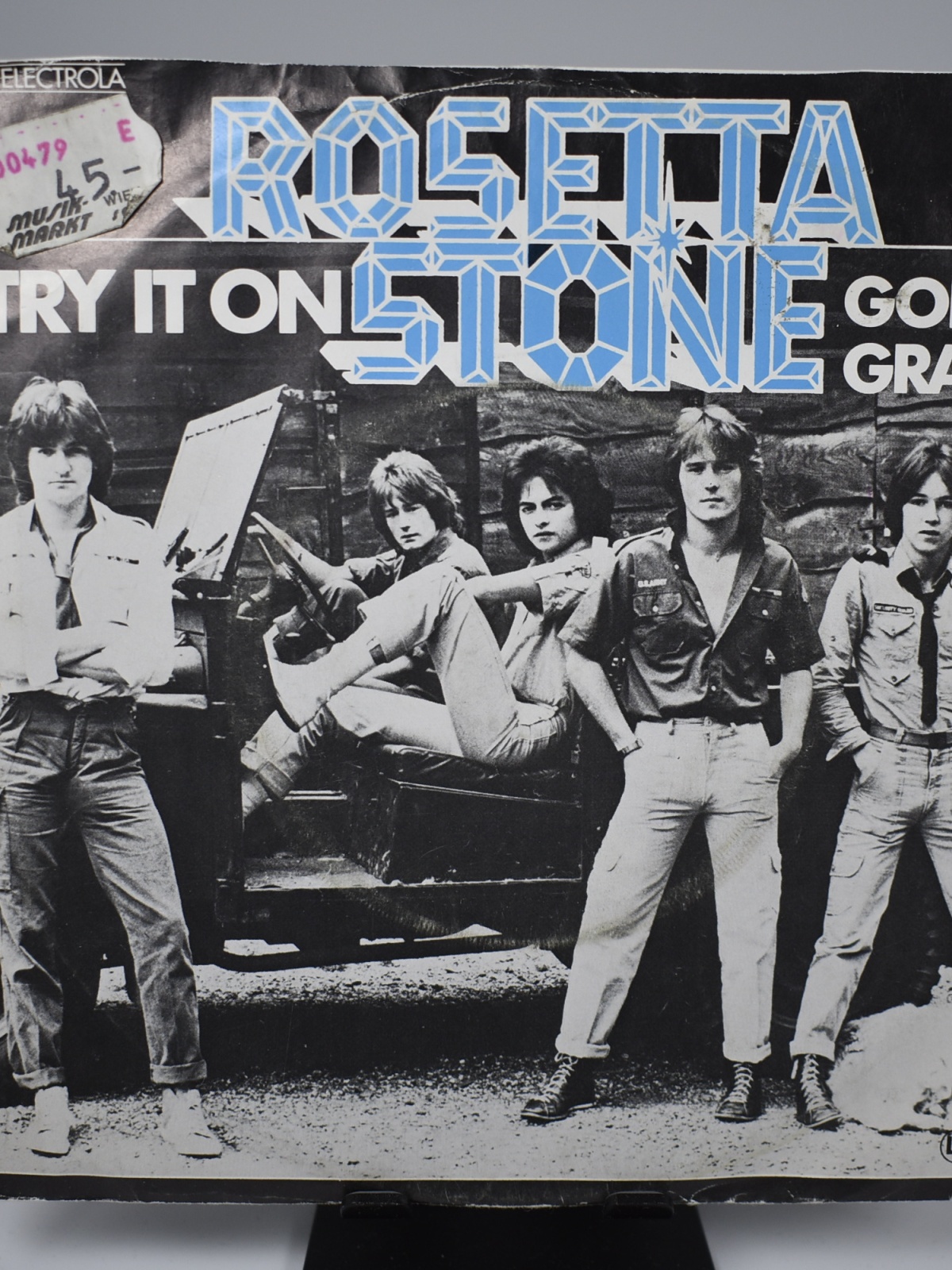 Single / Rosetta Stone – Try It On