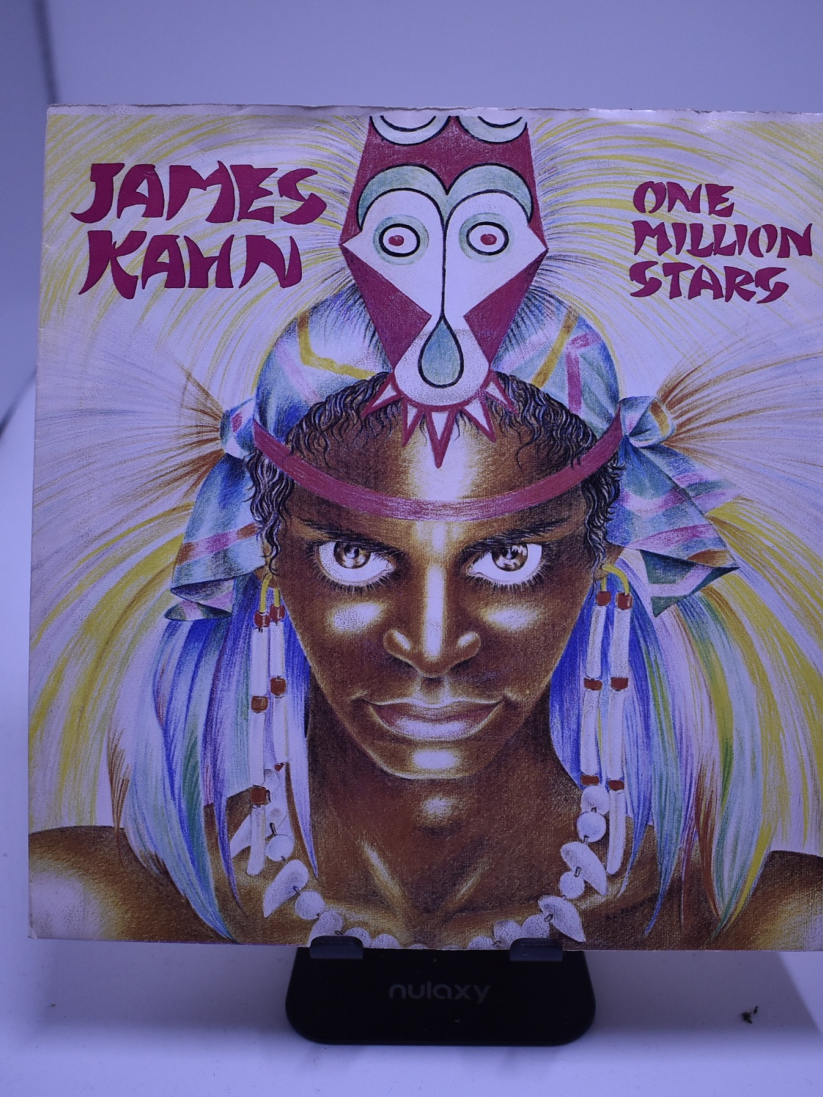 Single / James Kahn – One Million Stars