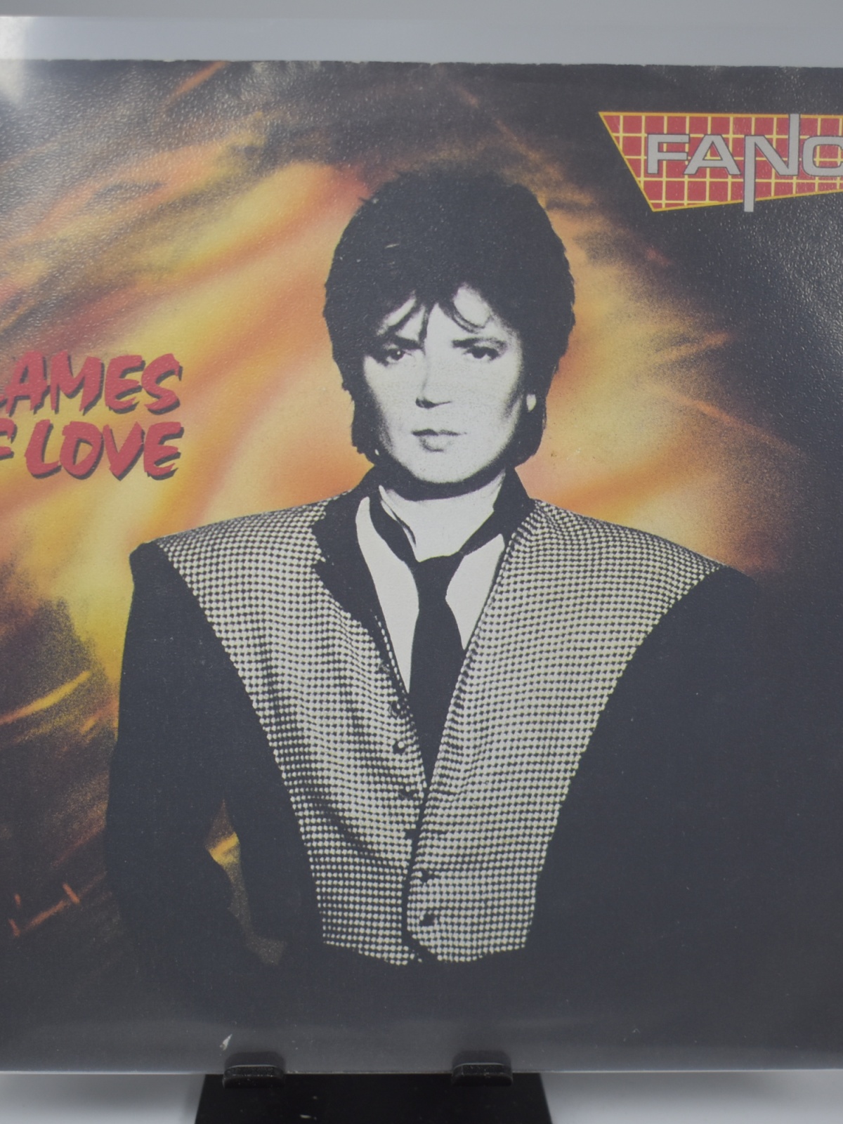 Single / Fancy – Flames Of Love