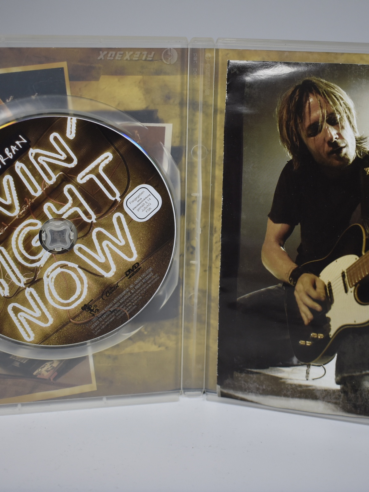 DVD / Keith Urban - Livin right now