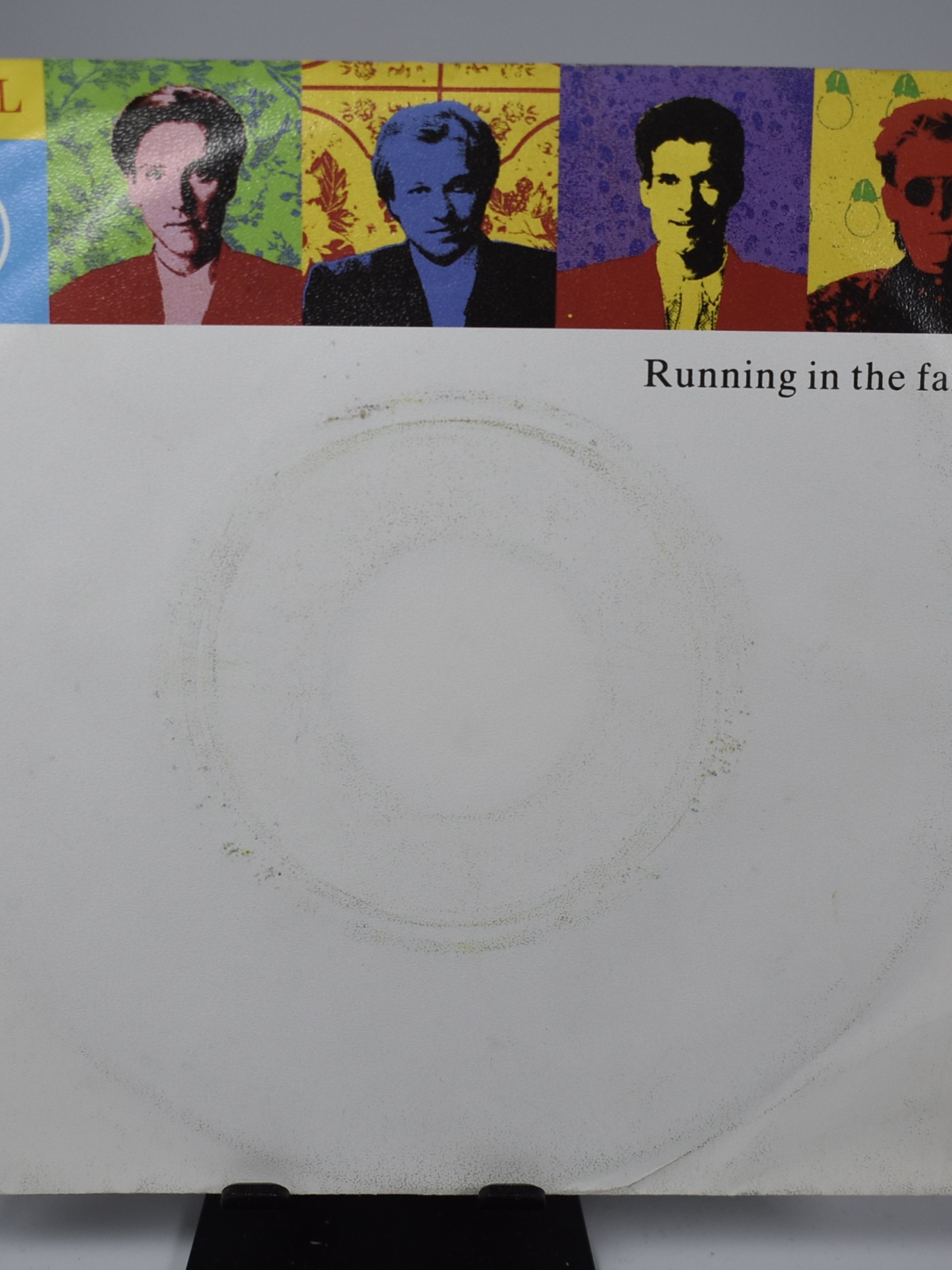 Single / Level 42 – Running In The Family