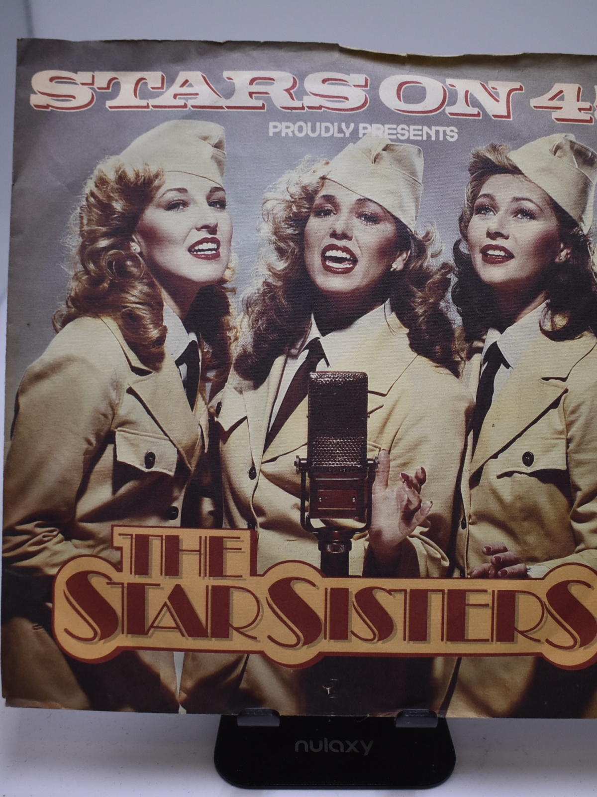 Single / Stars On 45 – Proudly Presents The Star Sisters