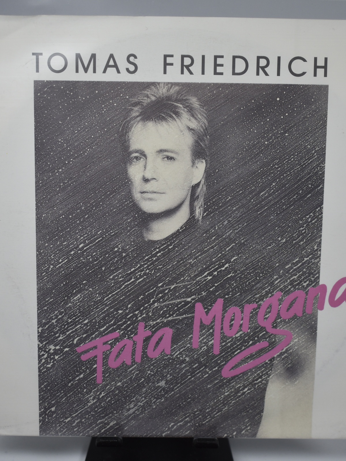 Single / Tomas Friedrich – Fata Morgana