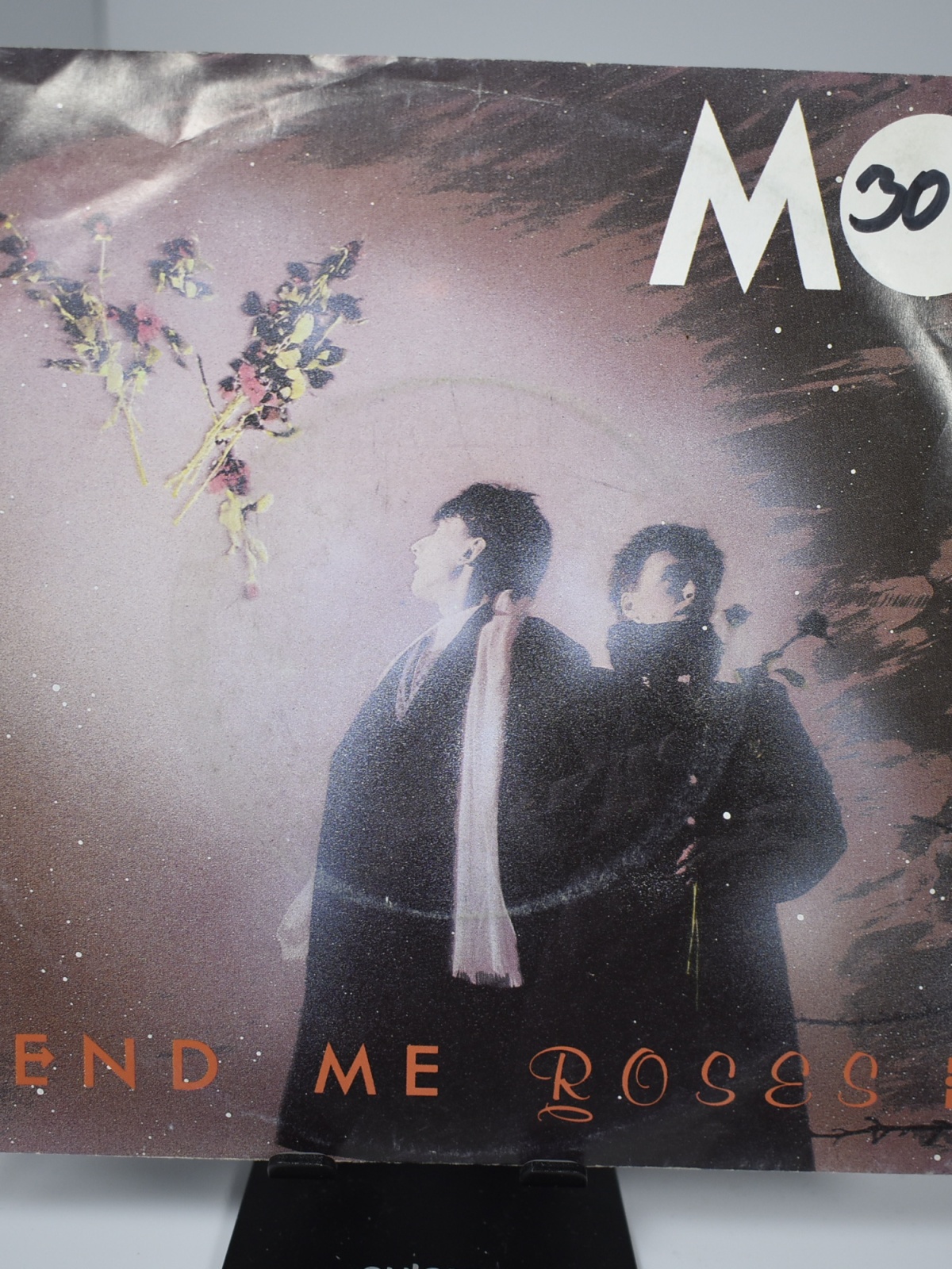 Single / Mo – Send Me Roses