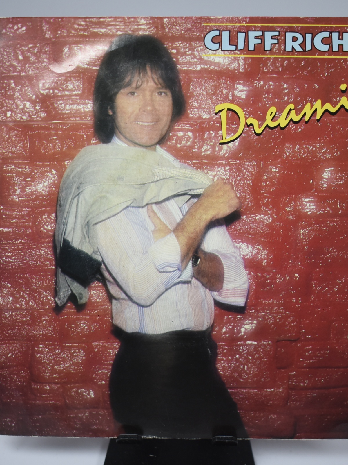 Single / Cliff Richard – Dreamin'