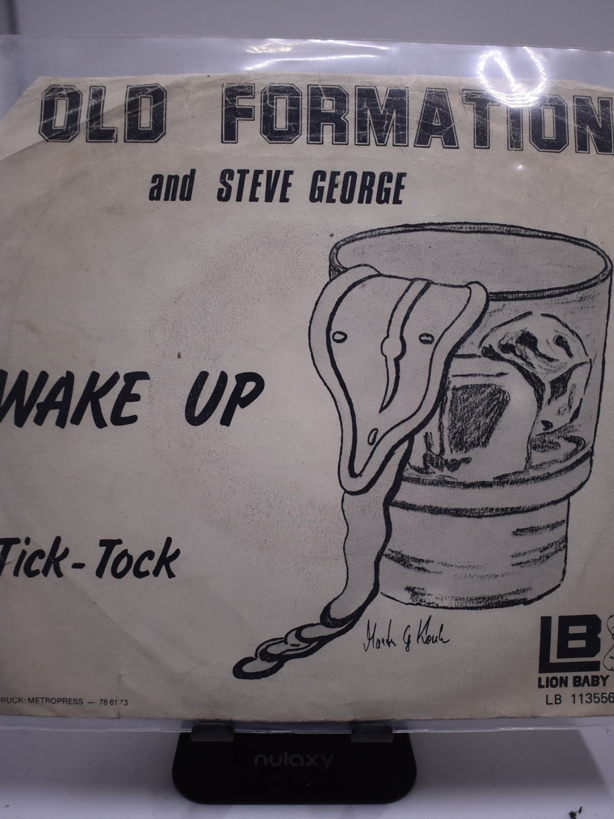 Single / Old Formation And Steve George – Wake Up