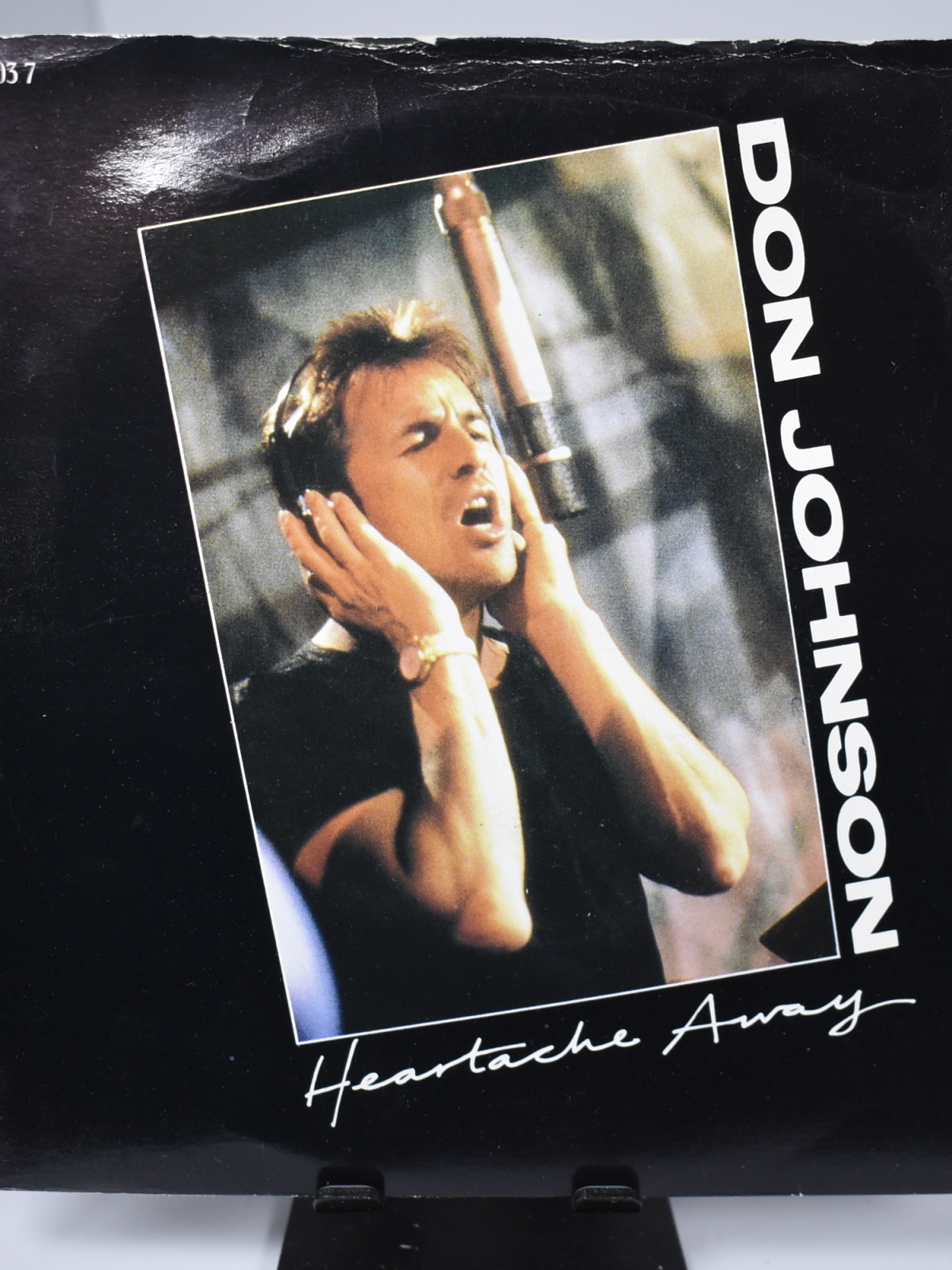 Single / Don Johnson – Heartache Away