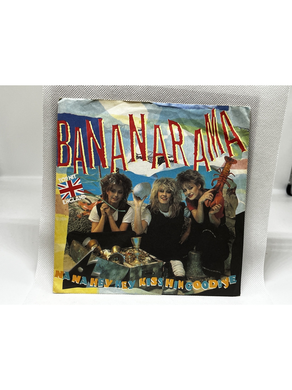 SINGLE / Bananarama – Na Na Hey Hey Kiss Him Goodbye