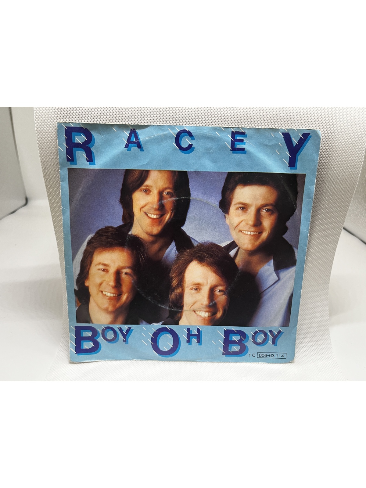 SINGLE / Racey – Boy Oh Boy