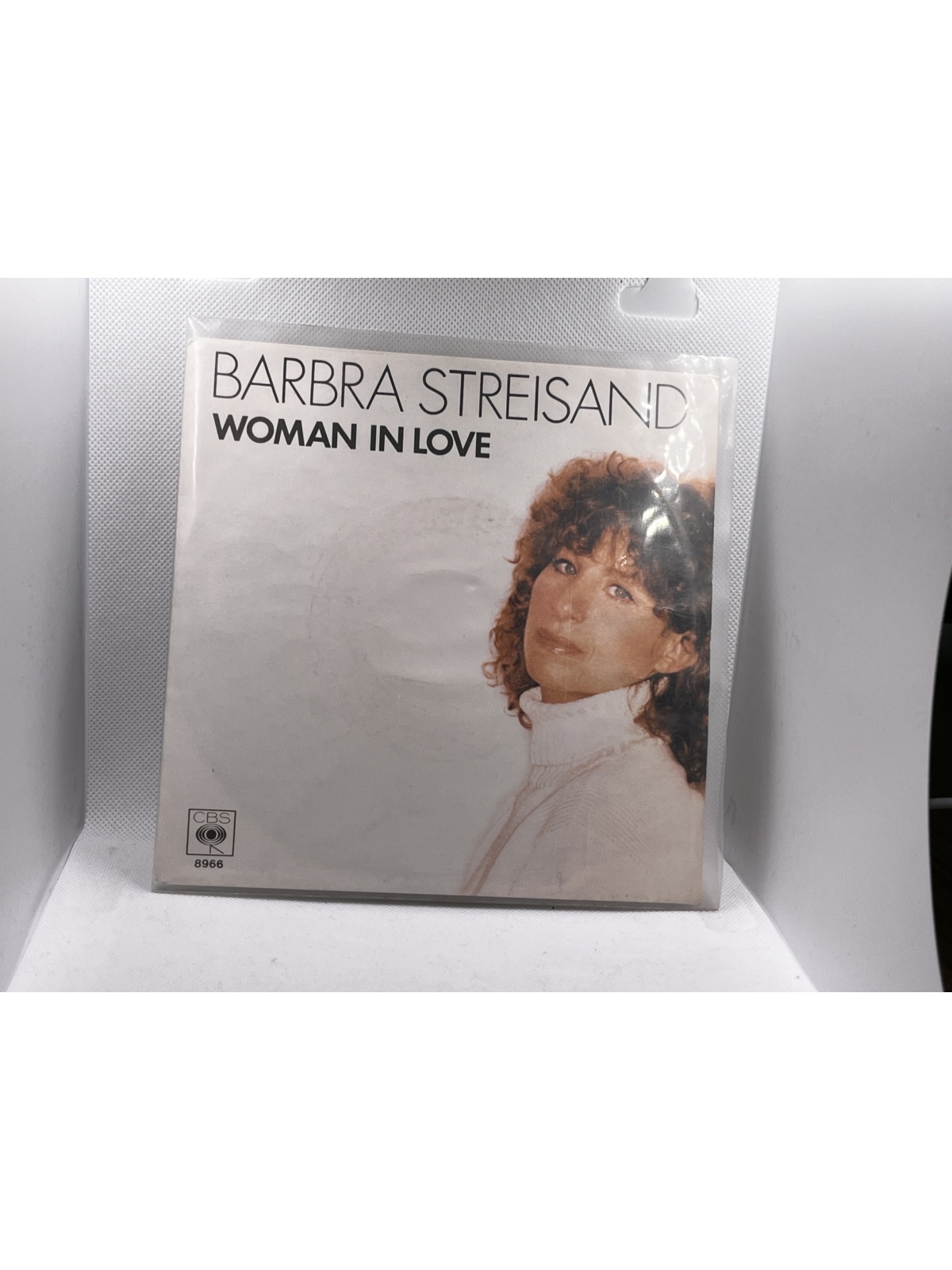 SINGLE / Barbra Streisand – Woman In Love