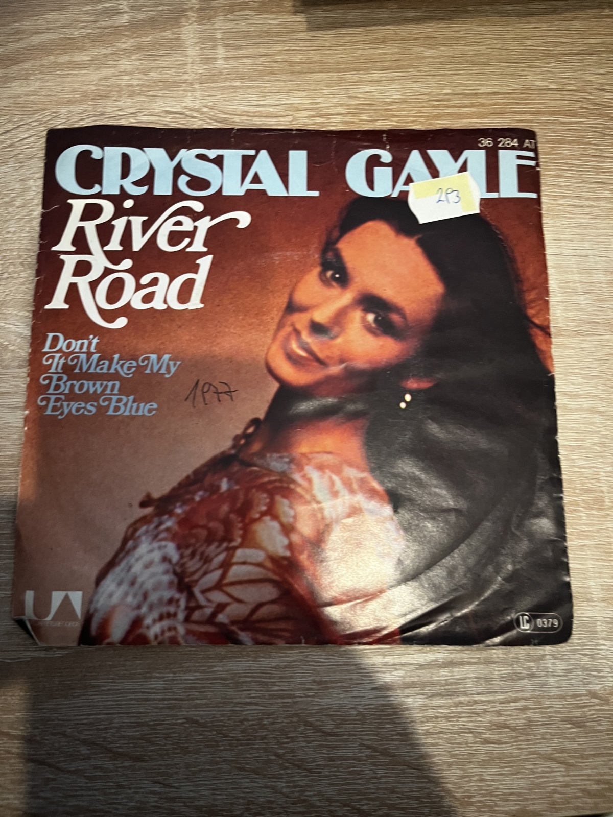 SINGLE / Crystal Gayle – River Road