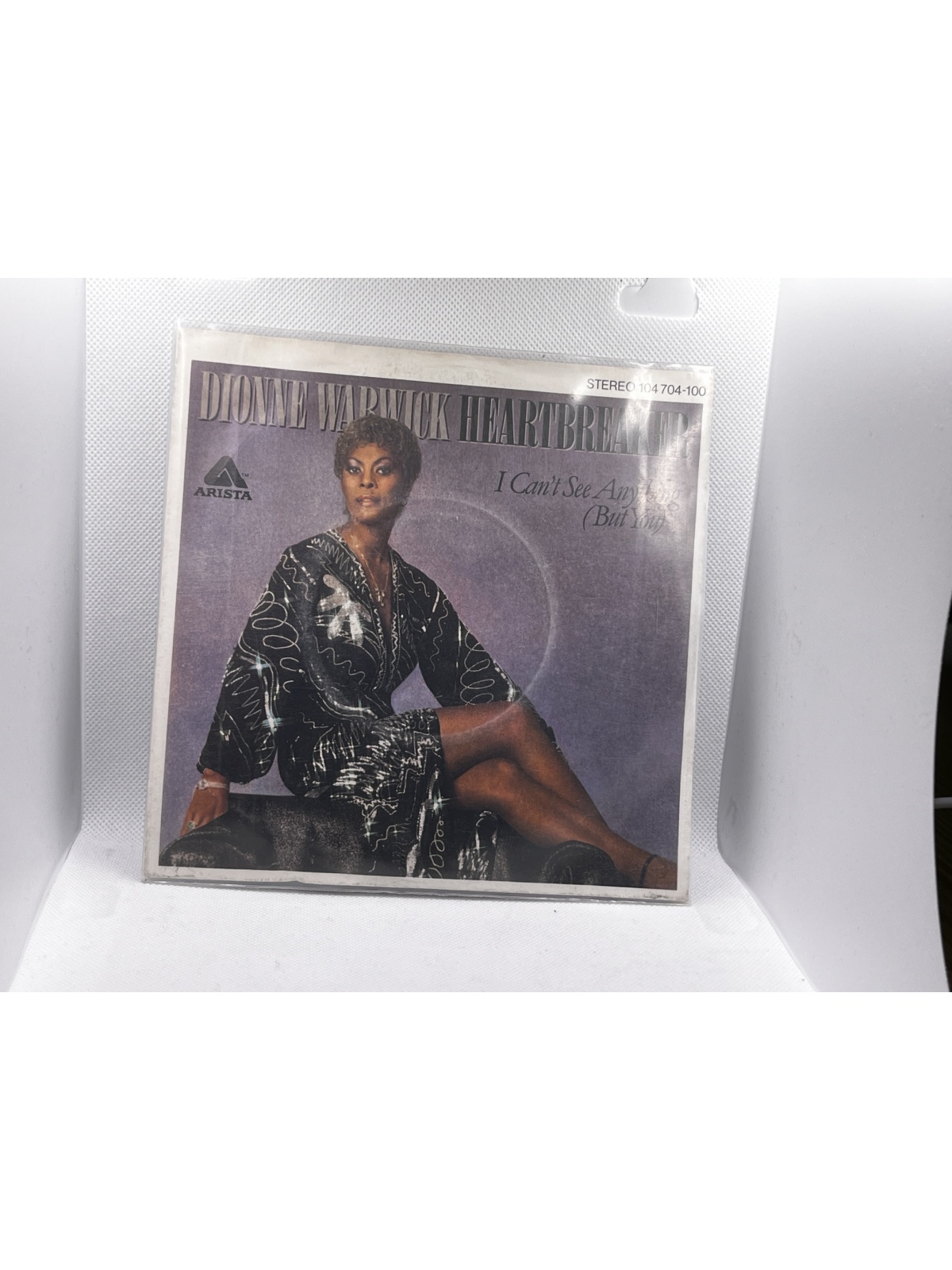 SINGLE / Dionne Warwick – Heartbreaker