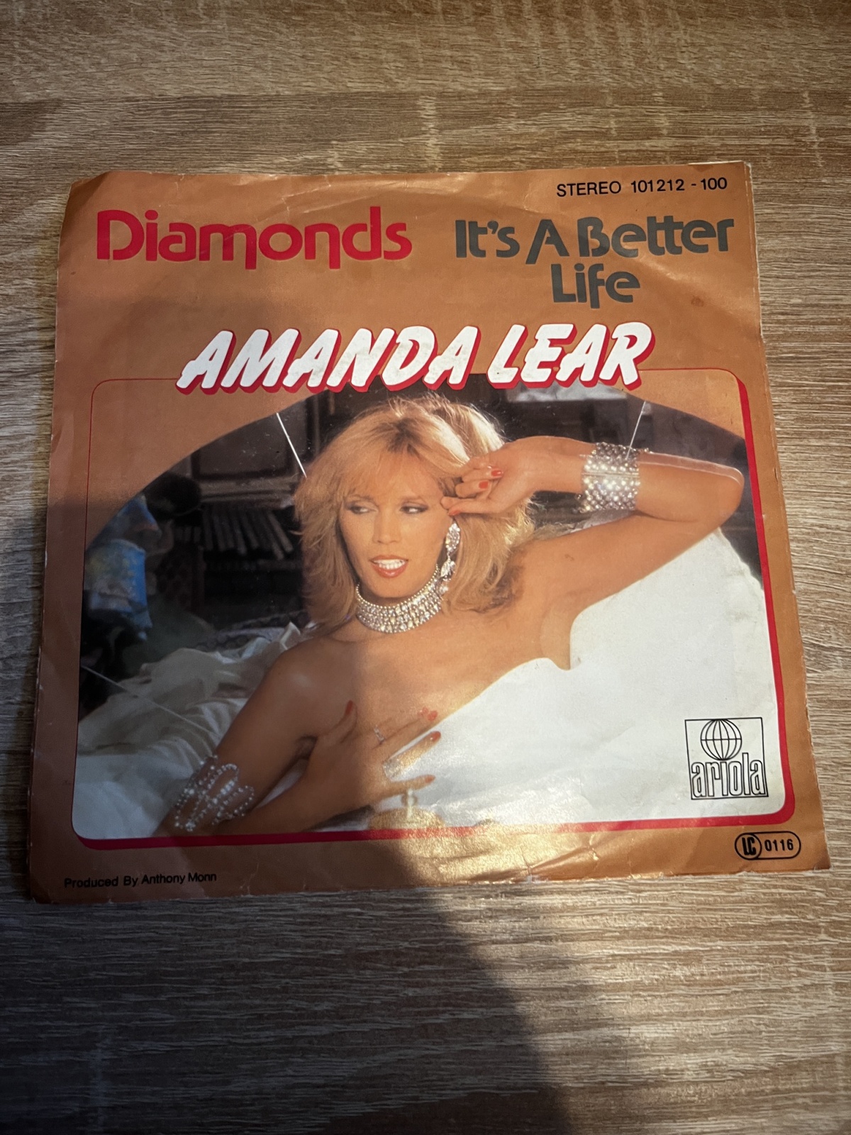 SINGLE / Amanda Lear – Diamonds