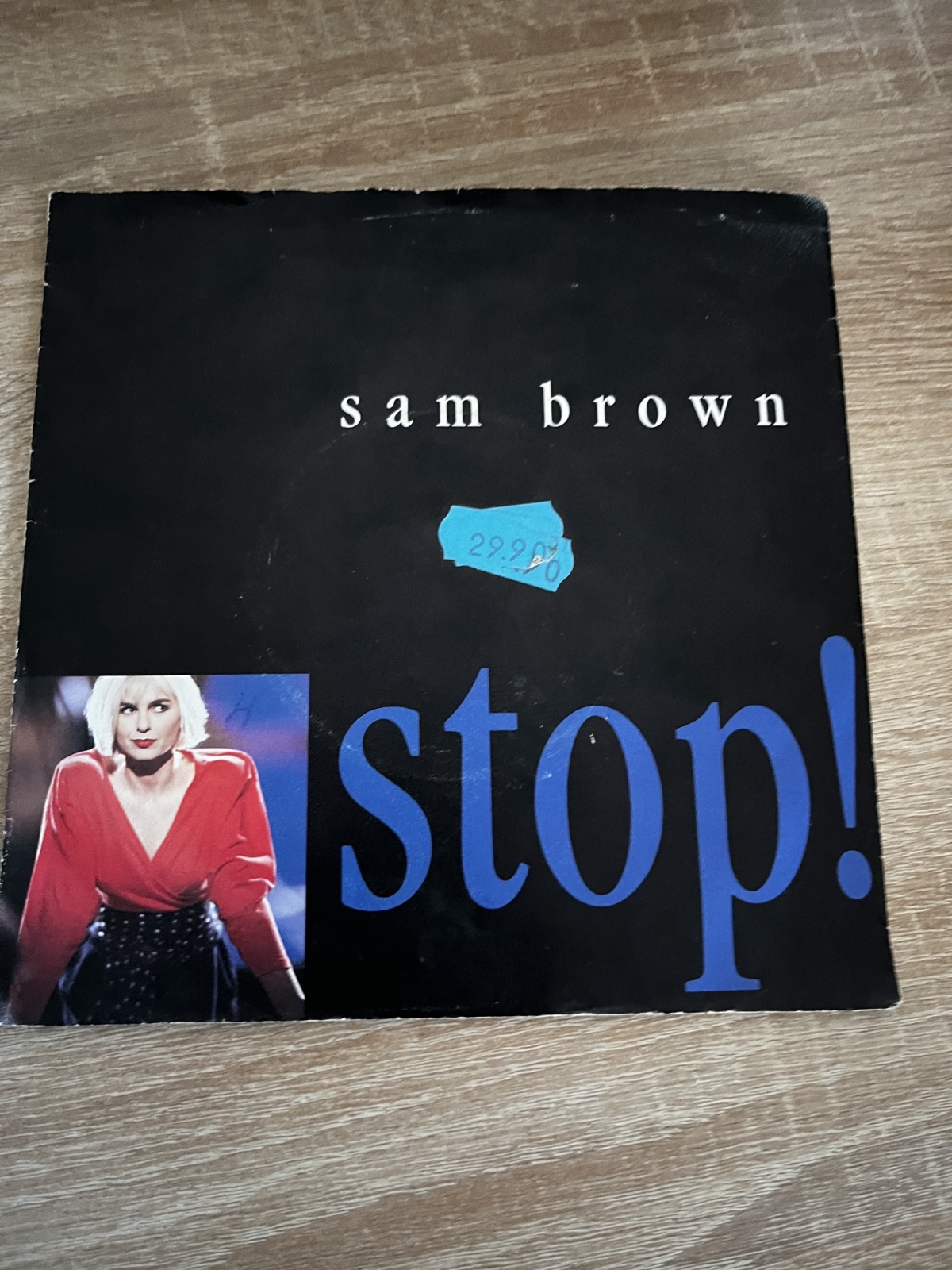 SINGLE / Sam Brown – Stop!