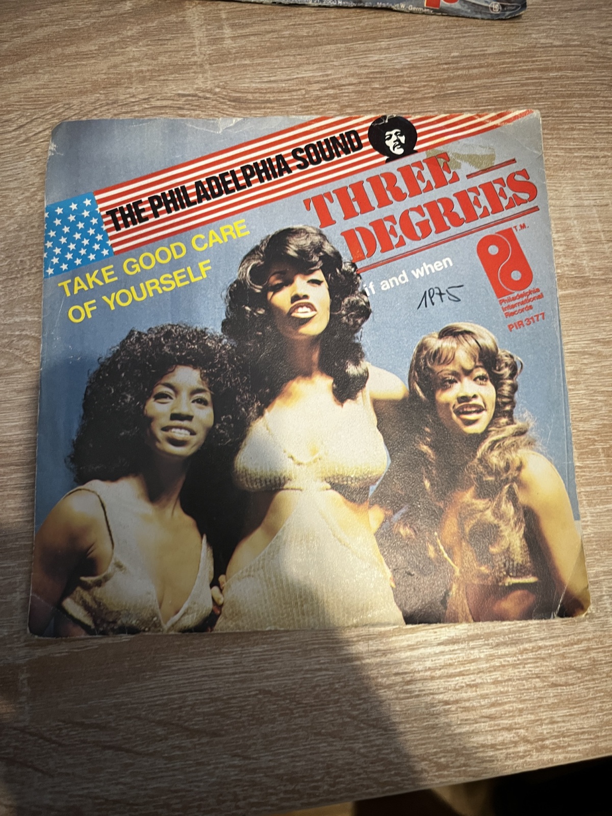 SINGLE / The Three Degrees – Take Good Care Of Yourself