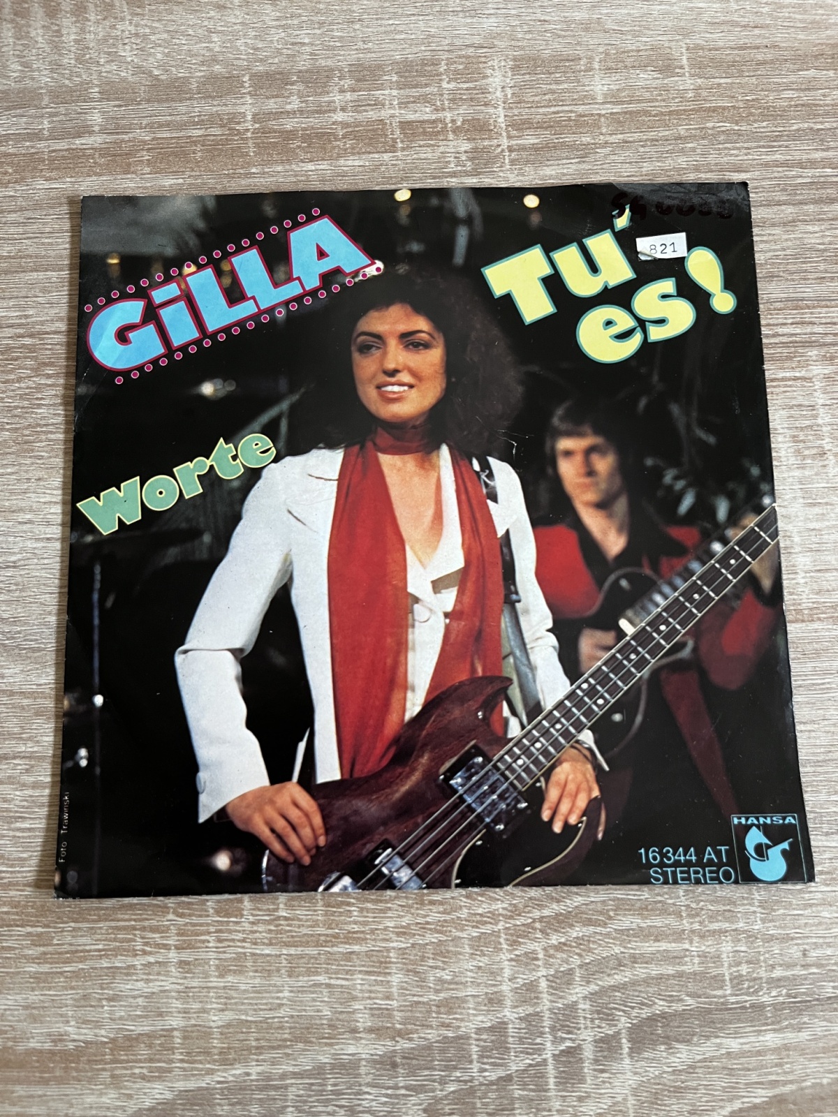 SINGLE / Gilla – Tu' Es!