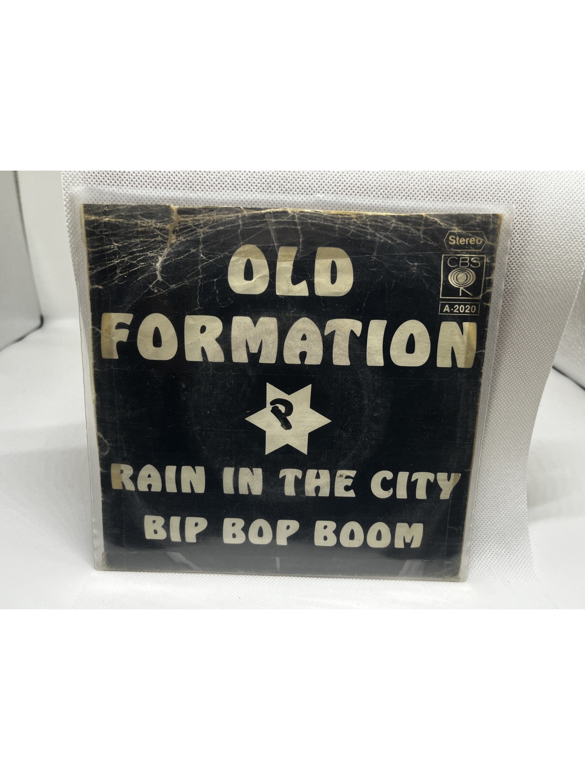 SINGLE / Old Formation – Rain In The City / Bip Bop Boom