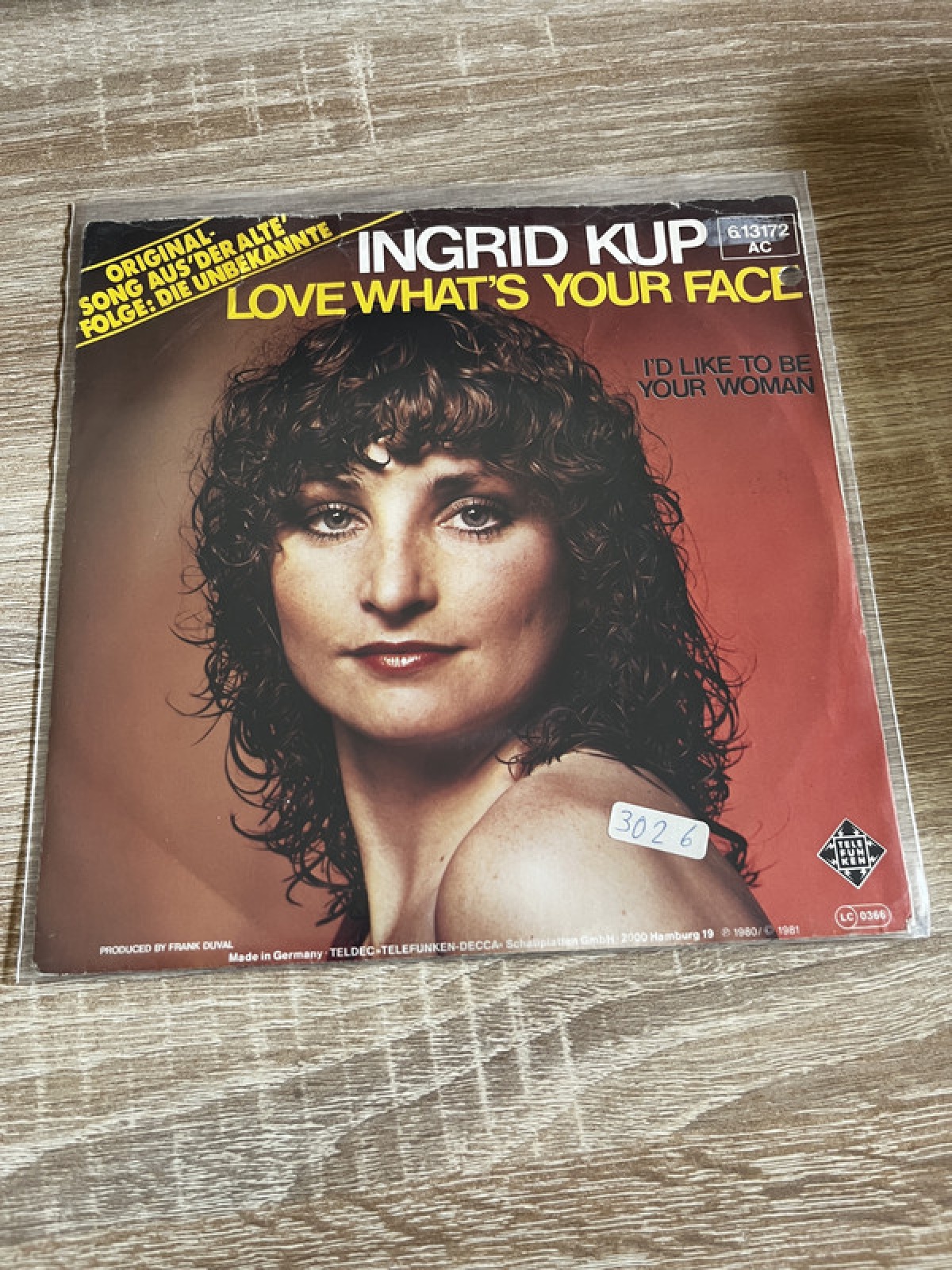 SINGLE / Ingrid Kup – Love What's Your Face