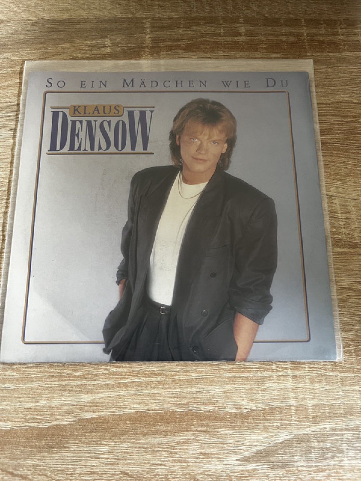 SINGLE / Klaus Densow – So Ein Mädchen Wie Du